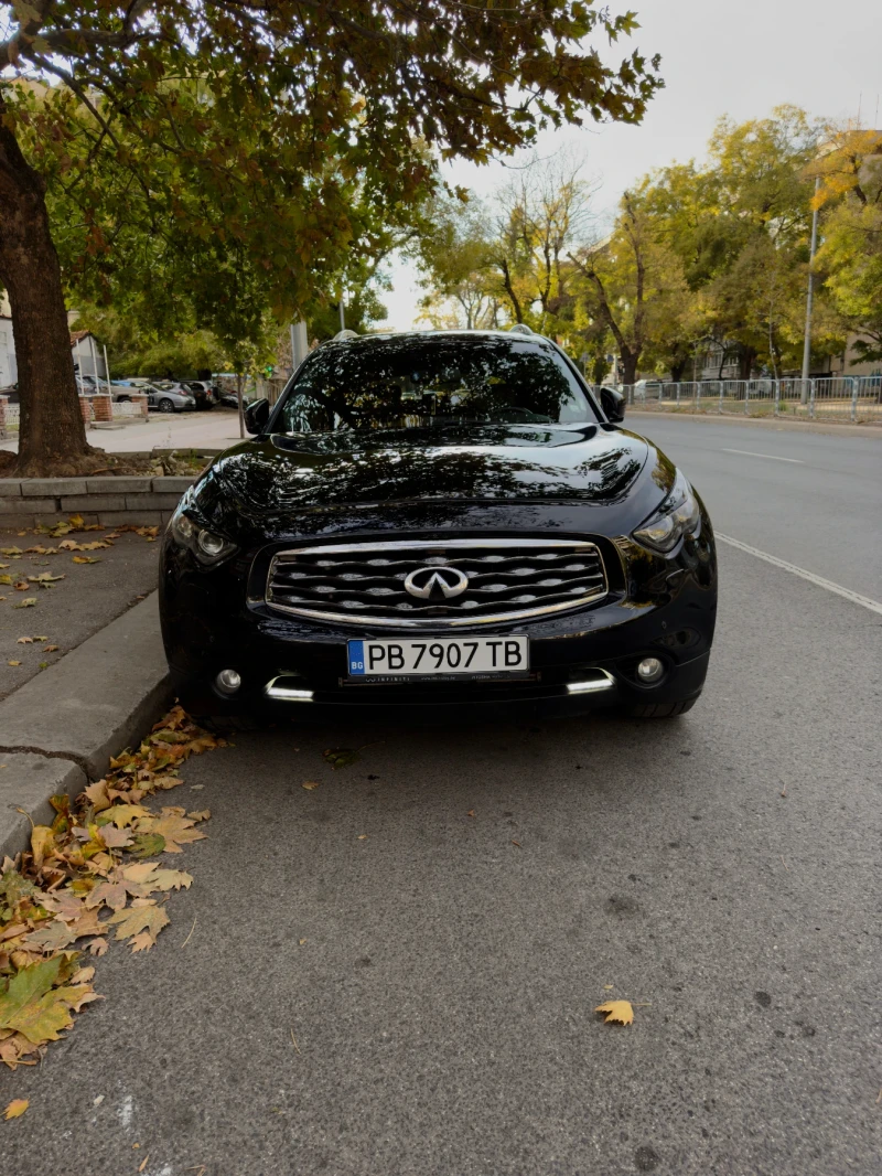 Infiniti Fx 30 30DS, снимка 2 - Автомобили и джипове - 47993659