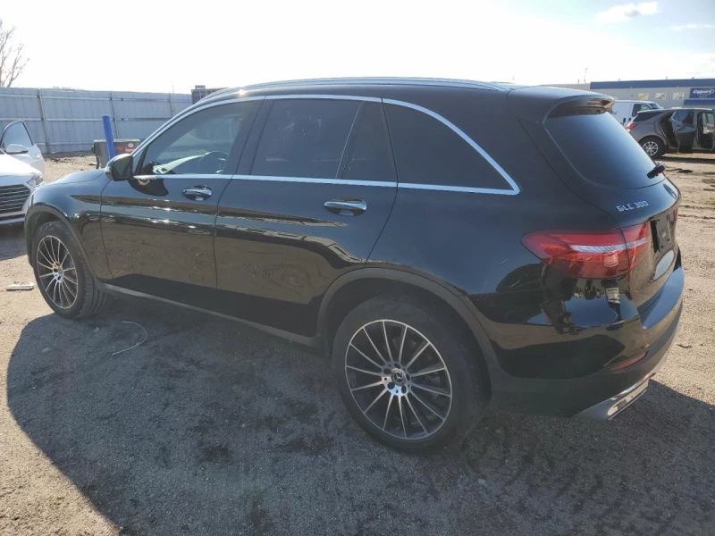 Mercedes-Benz GLC 300, снимка 2 - Автомобили и джипове - 48129994