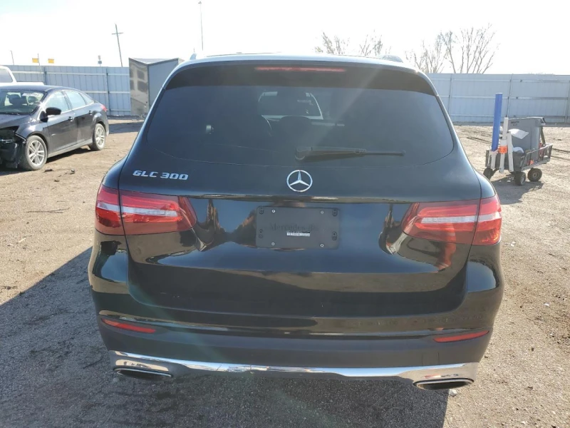 Mercedes-Benz GLC 300, снимка 5 - Автомобили и джипове - 48129994