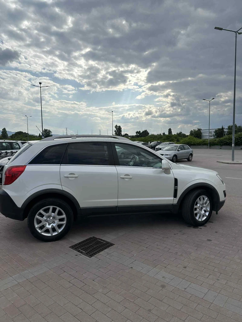 Opel Antara, снимка 5 - Автомобили и джипове - 53084561