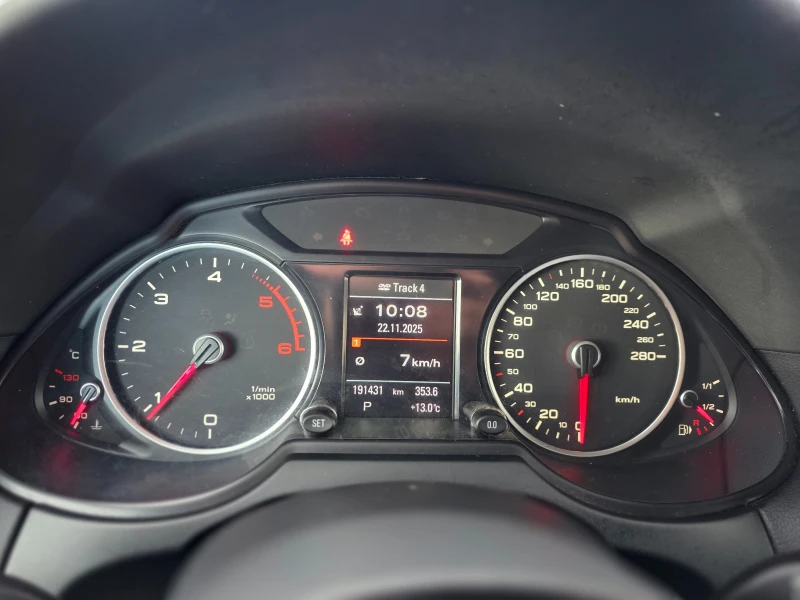 Audi Q5 6 МЕСЕЦА ГАРАНЦИЯ/3.0TDI S Line/Всички Екстри, снимка 15 - Автомобили и джипове - 52501334