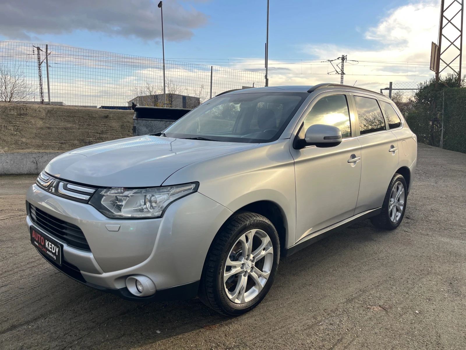 Mitsubishi Outlander 2.2DI-D 4WD 7места, снимка 1