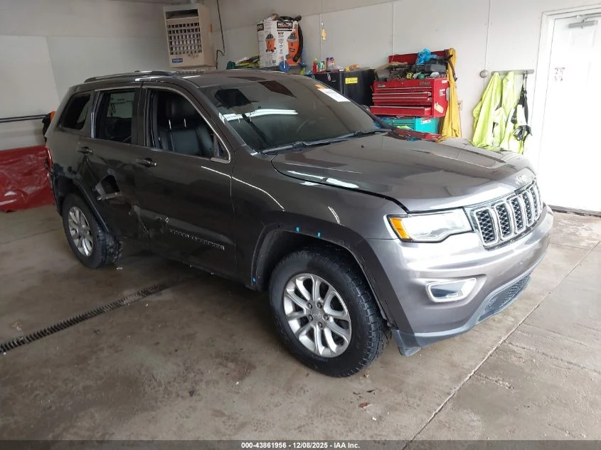 Jeep Grand cherokee 3.6L V-6 DOHC, VVT, 293HP 4X4 Drive, снимка 1