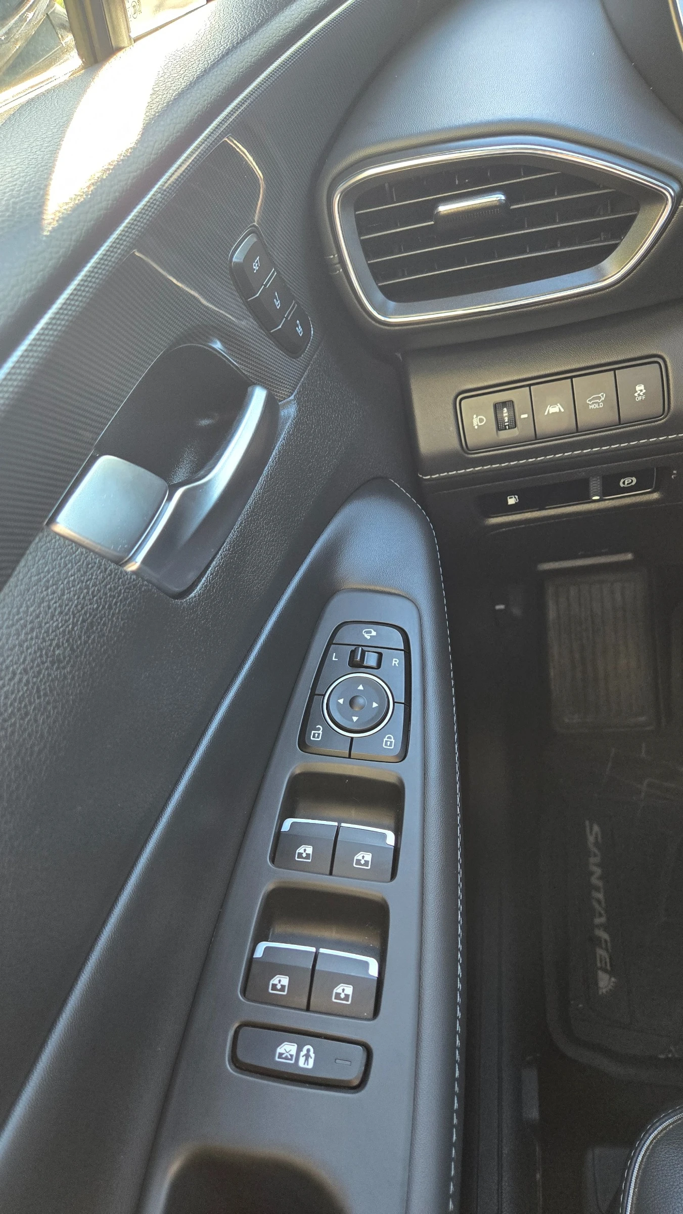 Hyundai Santa fe PREMIUM (Plug-in) FL PHEV 1.6 265 HP 6AТ - изображение 7