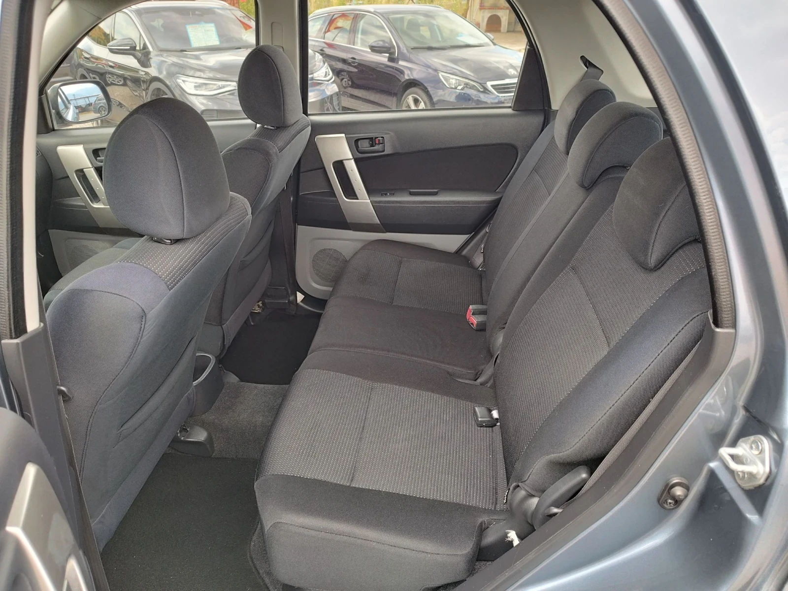 Daihatsu Terios 1.5-ГАЗ 4Х4 АВТОМАТ - изображение 10