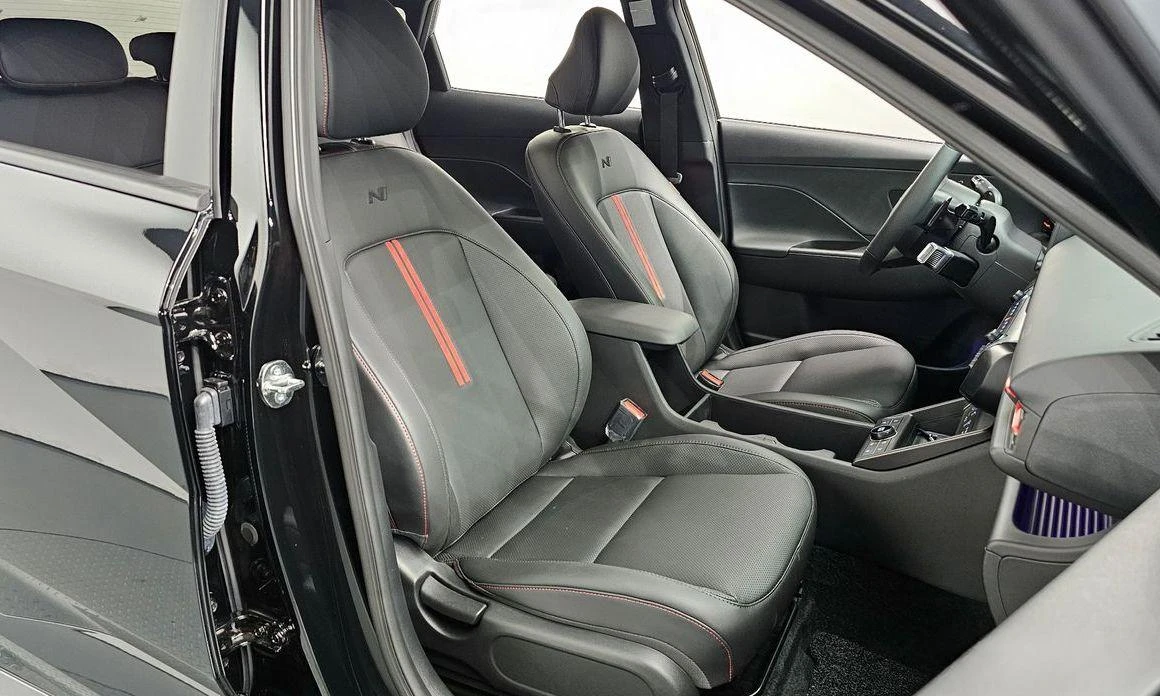 Hyundai Kona Gasoline 1.6 Turbo 2WD Premium N Line - изображение 10