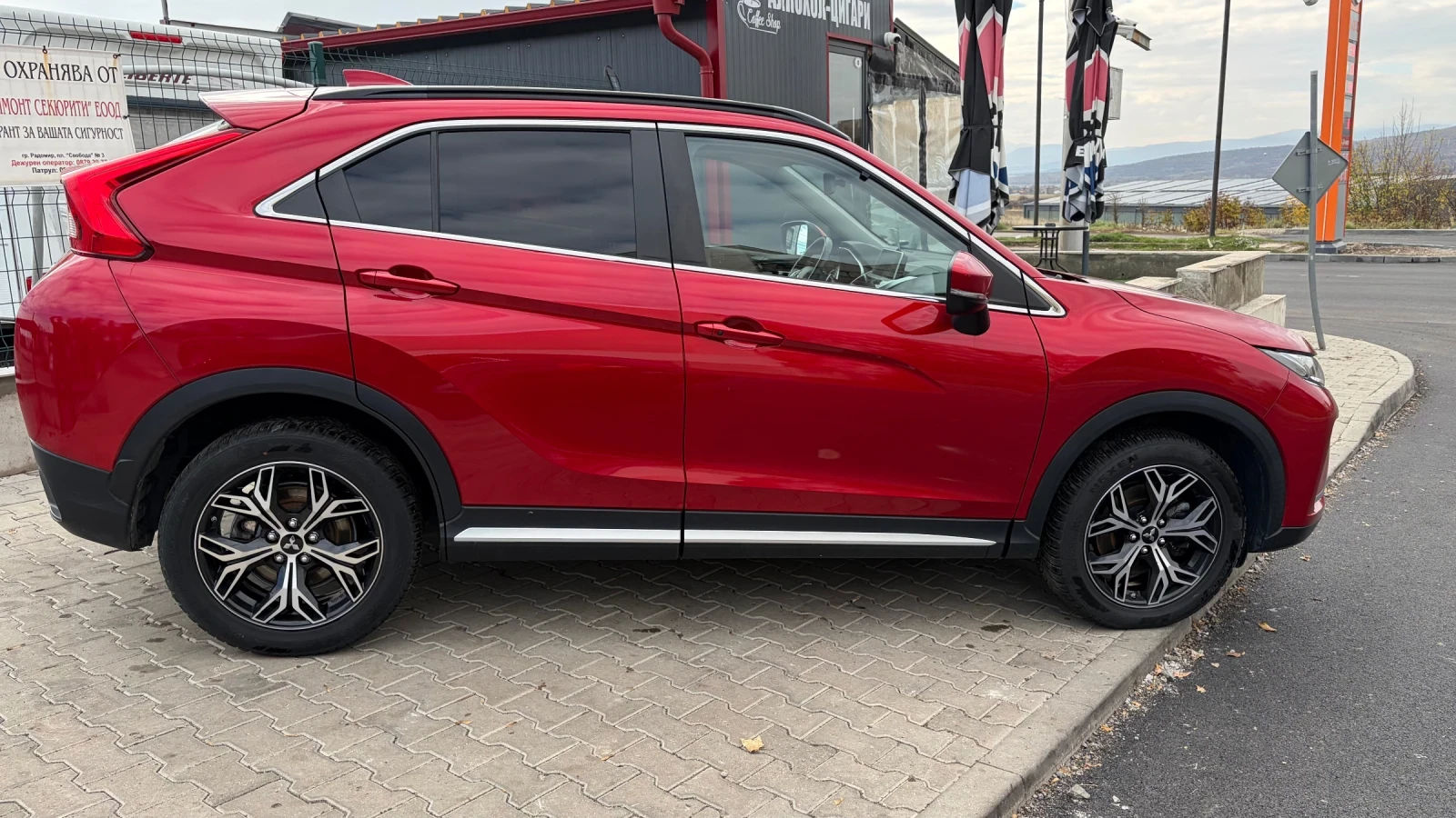 Mitsubishi Eclipse Cross 1.5i* 163hp* 4X4* FULL - изображение 4