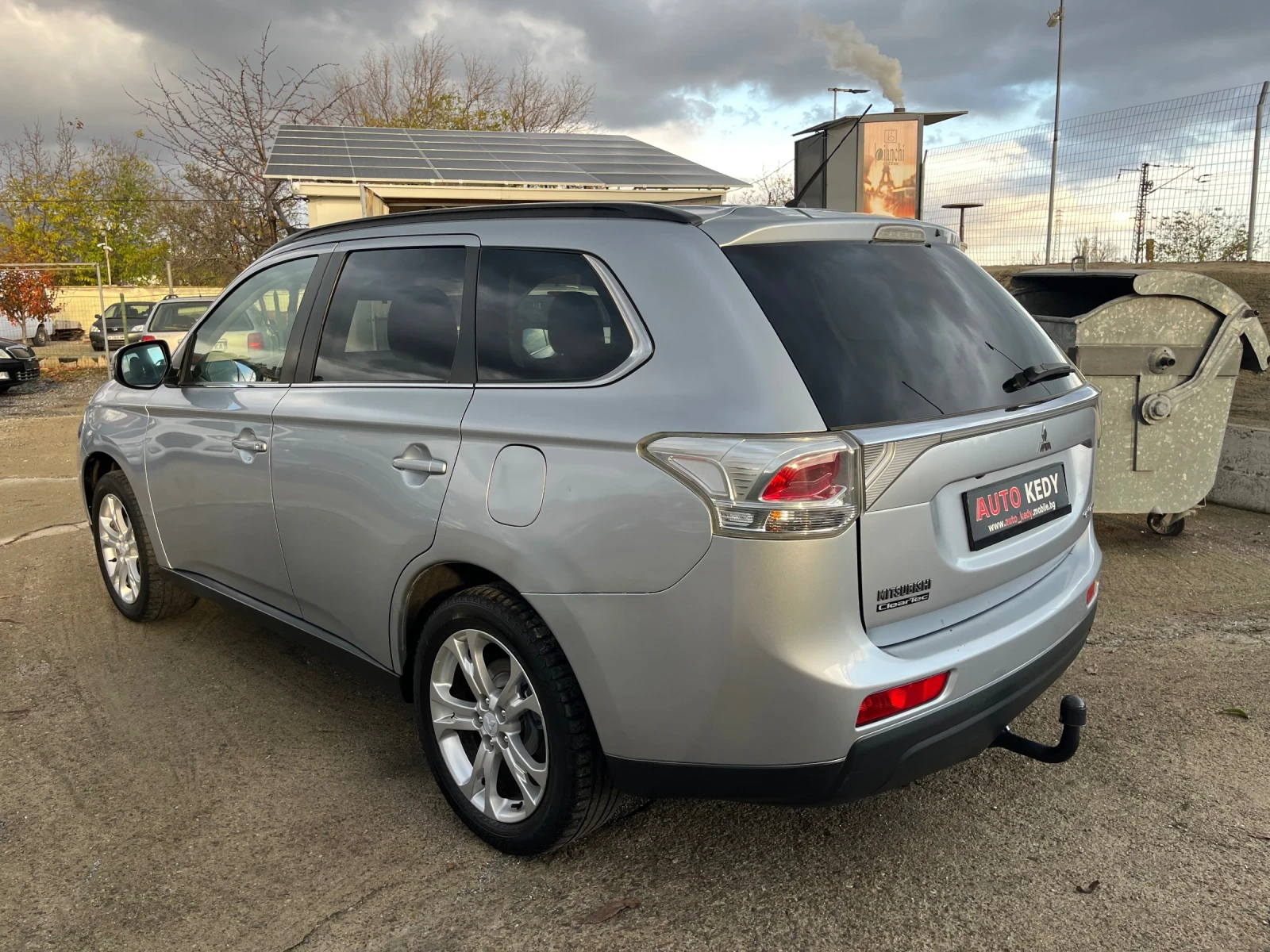 Mitsubishi Outlander 2.2DI-D 4WD 7места - изображение 4