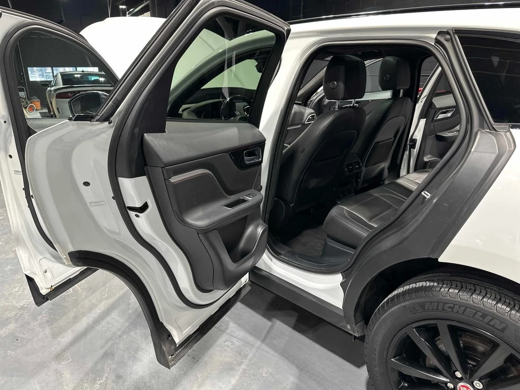 Jaguar F-PACE Prestige  CARFAX | Mobile.bg � ����������� 11