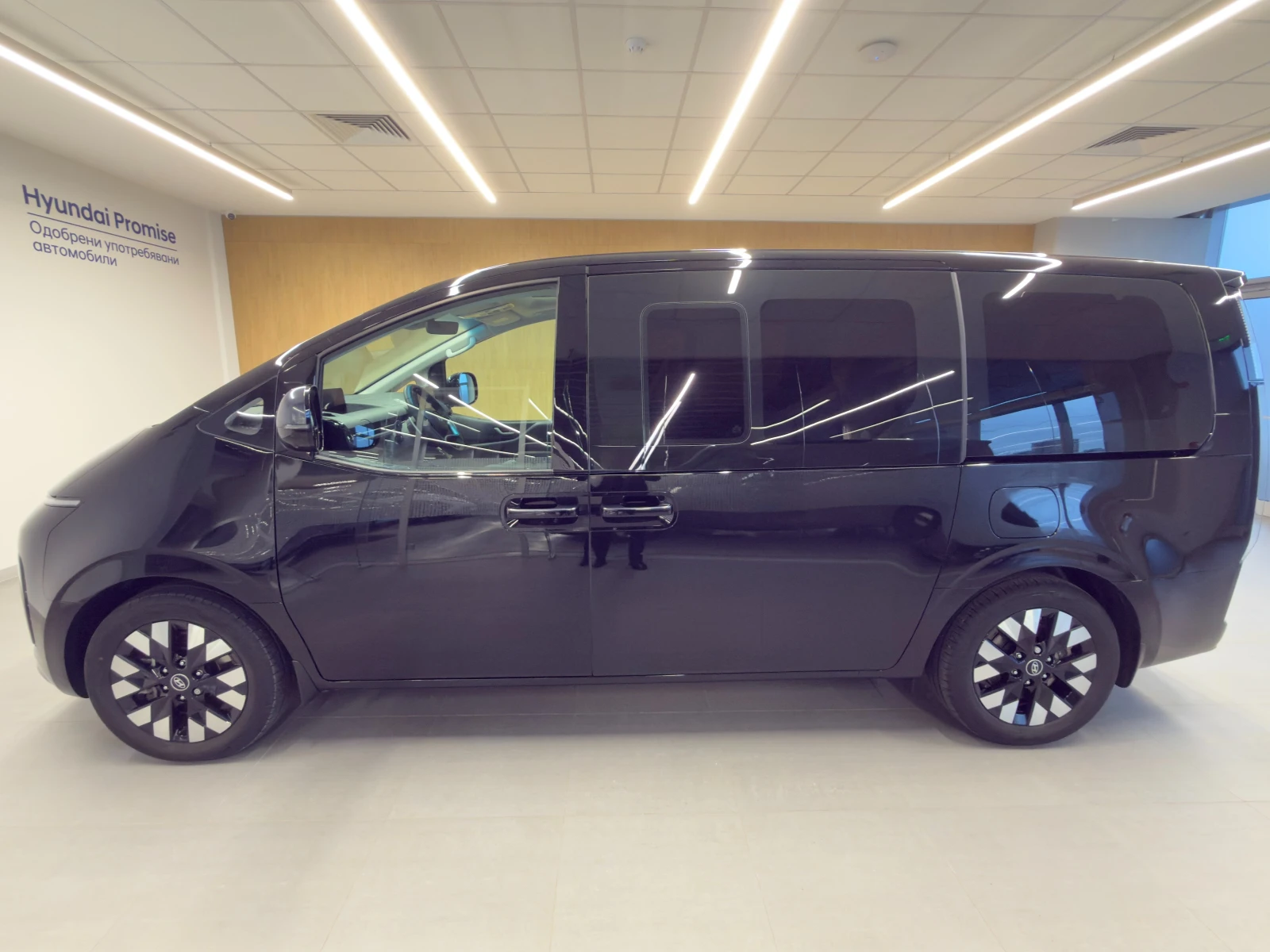 Hyundai Tucson LUXURY Hybrid - изображение 2