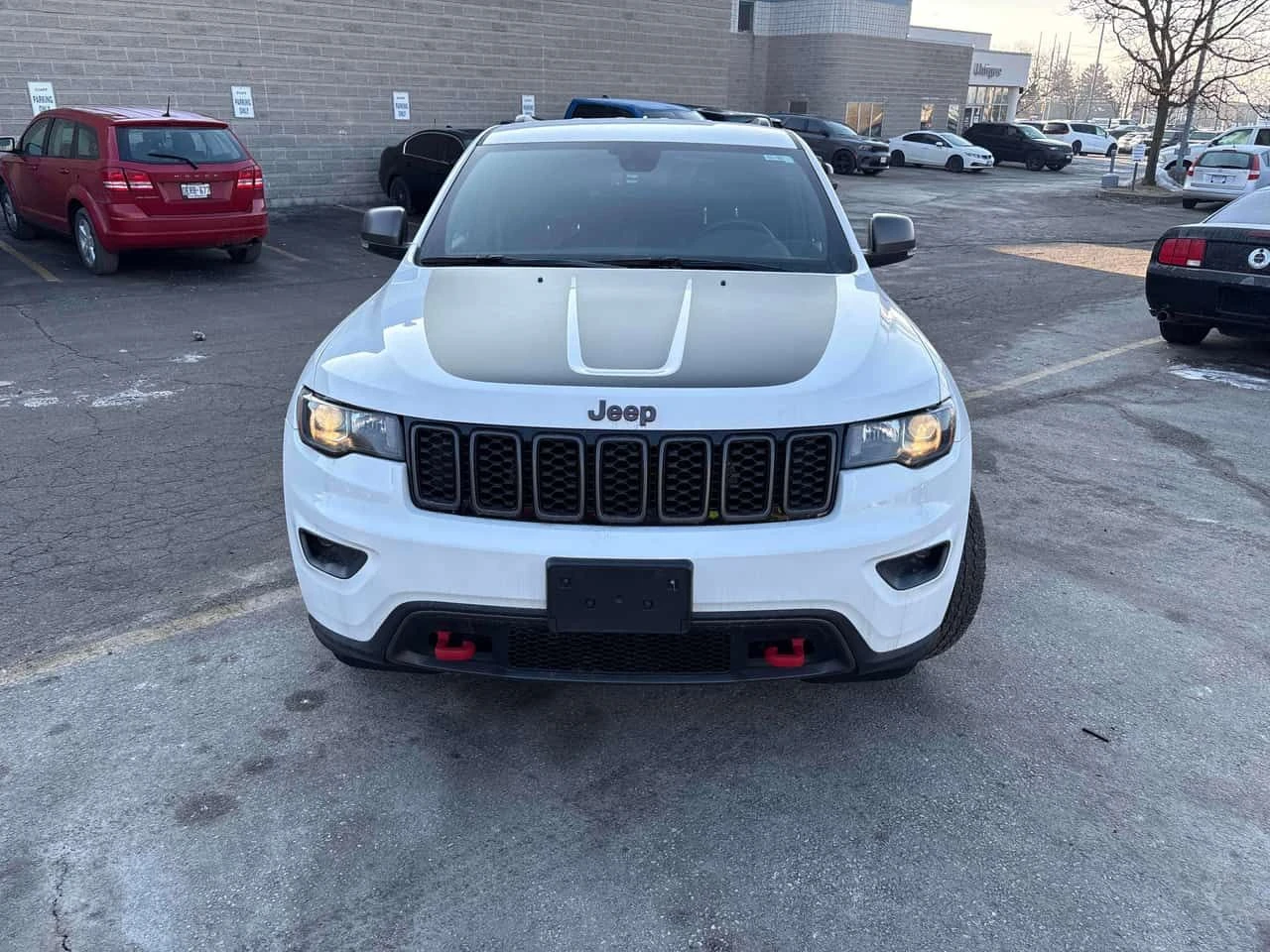 Jeep Grand cherokee Trailhawk/CARFAX/ПОДГРЕВИ/KEYLESS, снимка 2 - Автомобили и джипове - 53721473