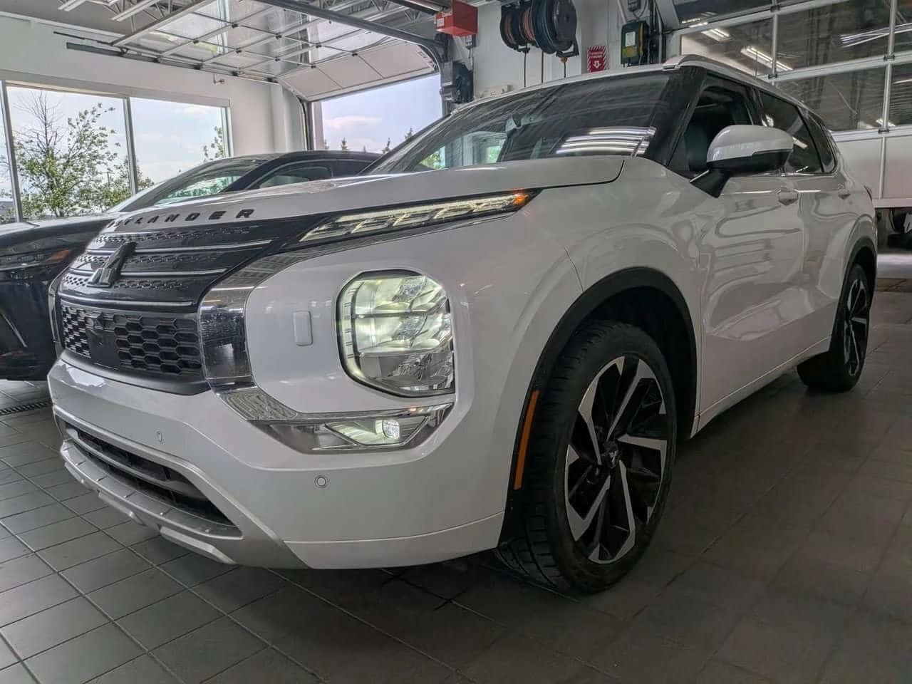 Mitsubishi Outlander Special Edition/GT   7pass CARFAX