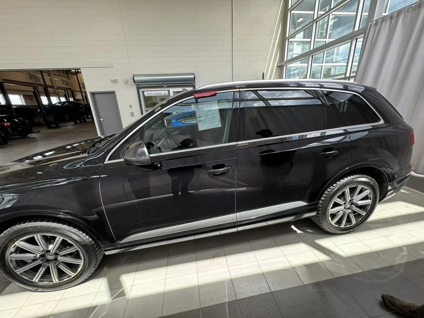 Audi Q7 360 * Technik * АвтоКредит * (ЦЕНА ДО БГ), снимка 7 - Автомобили и джипове - 55001932
