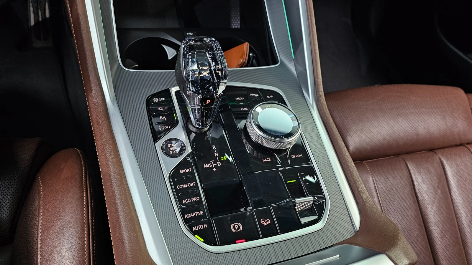 BMW X6 xDrive30d M Sport | HUD | 360 Camera | Ventilated , снимка 8 - Автомобили и джипове - 55051770
