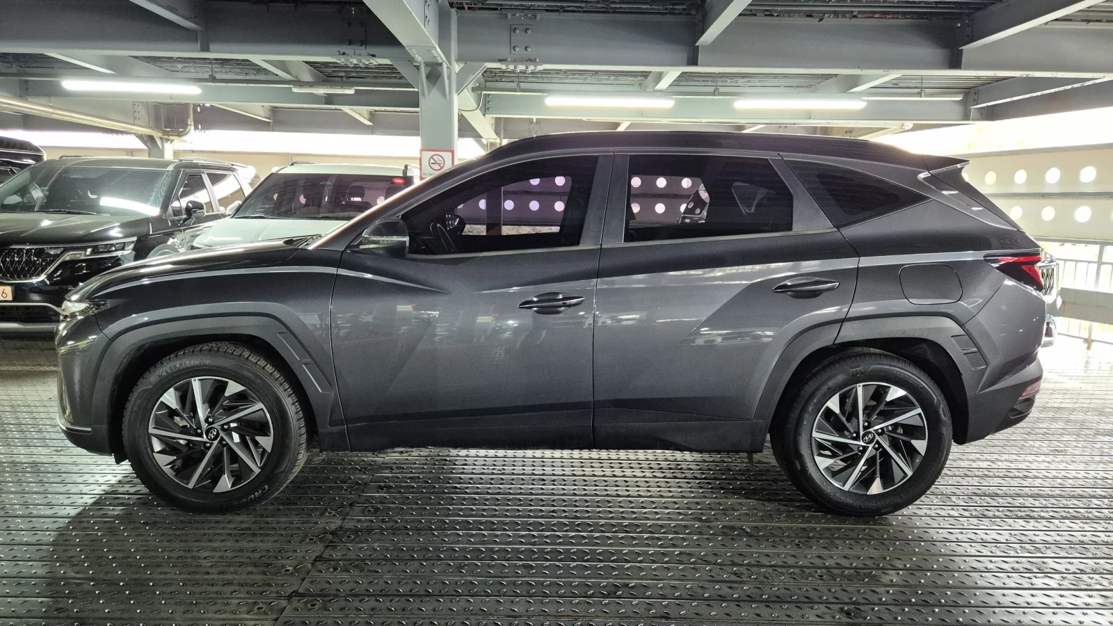 Hyundai Tucson 2.0 D 186�.�. ������� ����������� ������� 1�. | Mobile.bg � ����������� 9