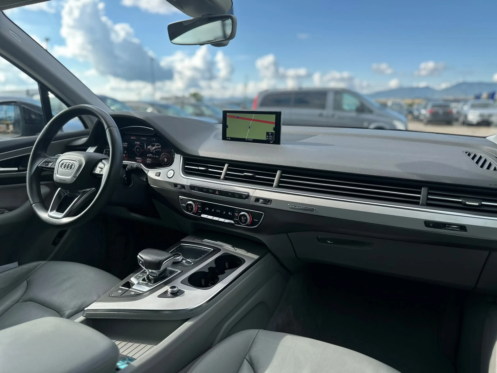 Audi Q7 / 3.0 TDI / 272 HP / QUATTRO / BUSINESS PLUS /, снимка 12 - Автомобили и джипове - 55528693