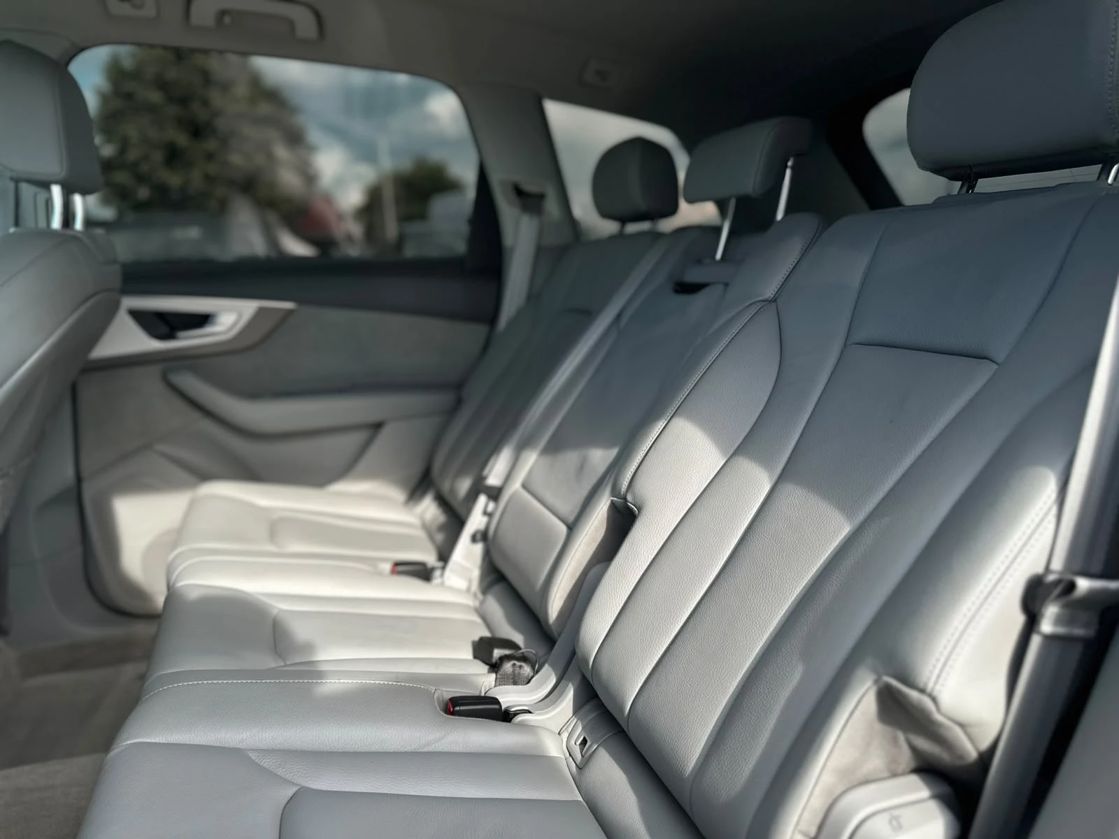 Audi Q7 / 3.0 TDI / 272 HP / QUATTRO / BUSINESS PLUS /, снимка 10 - Автомобили и джипове - 55528693
