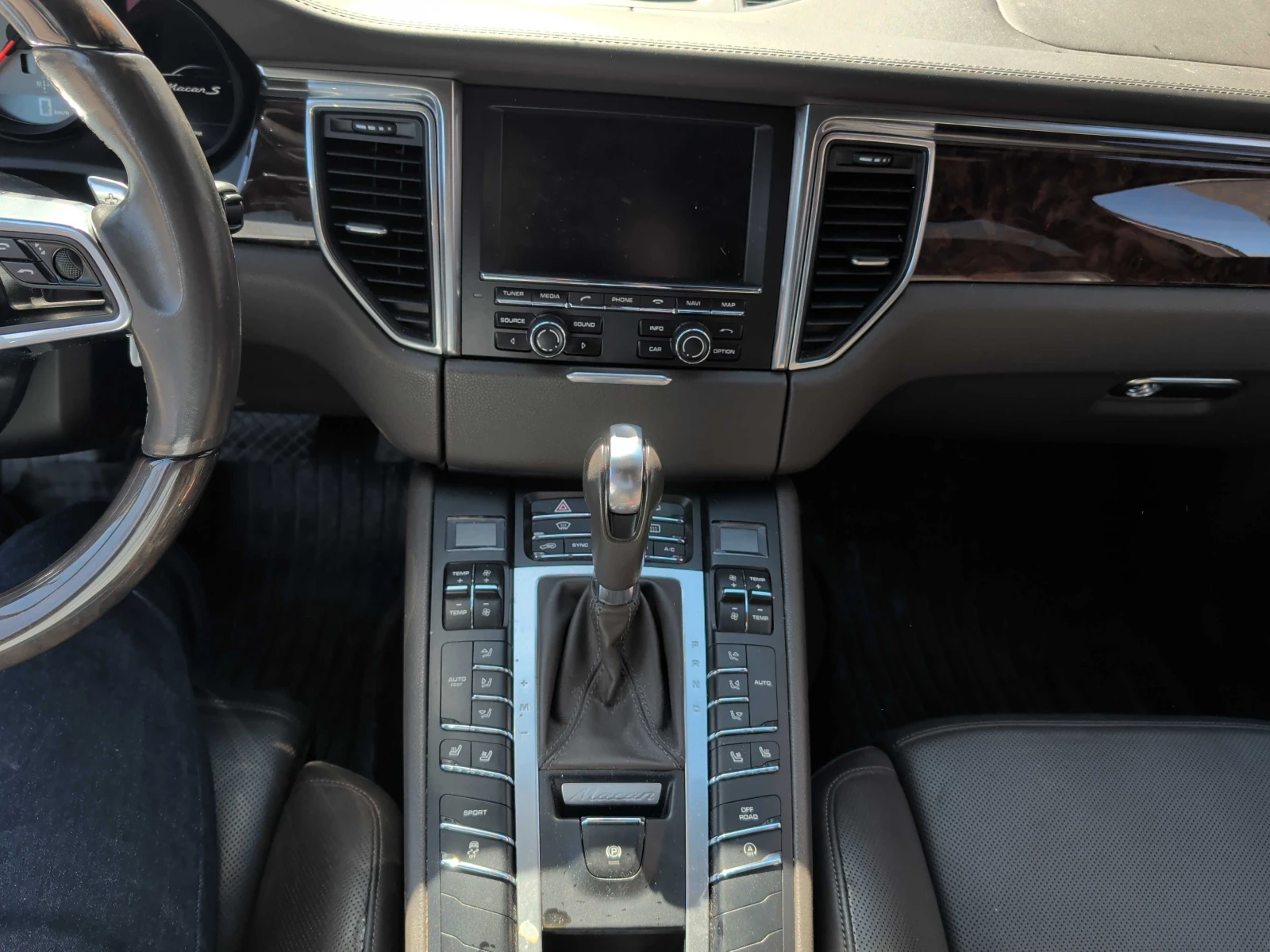 Porsche Macan * S * CARFAX * ОПЦИЯ ЗА ФИНАНСИРАНЕ , снимка 14 - Автомобили и джипове - 55817339