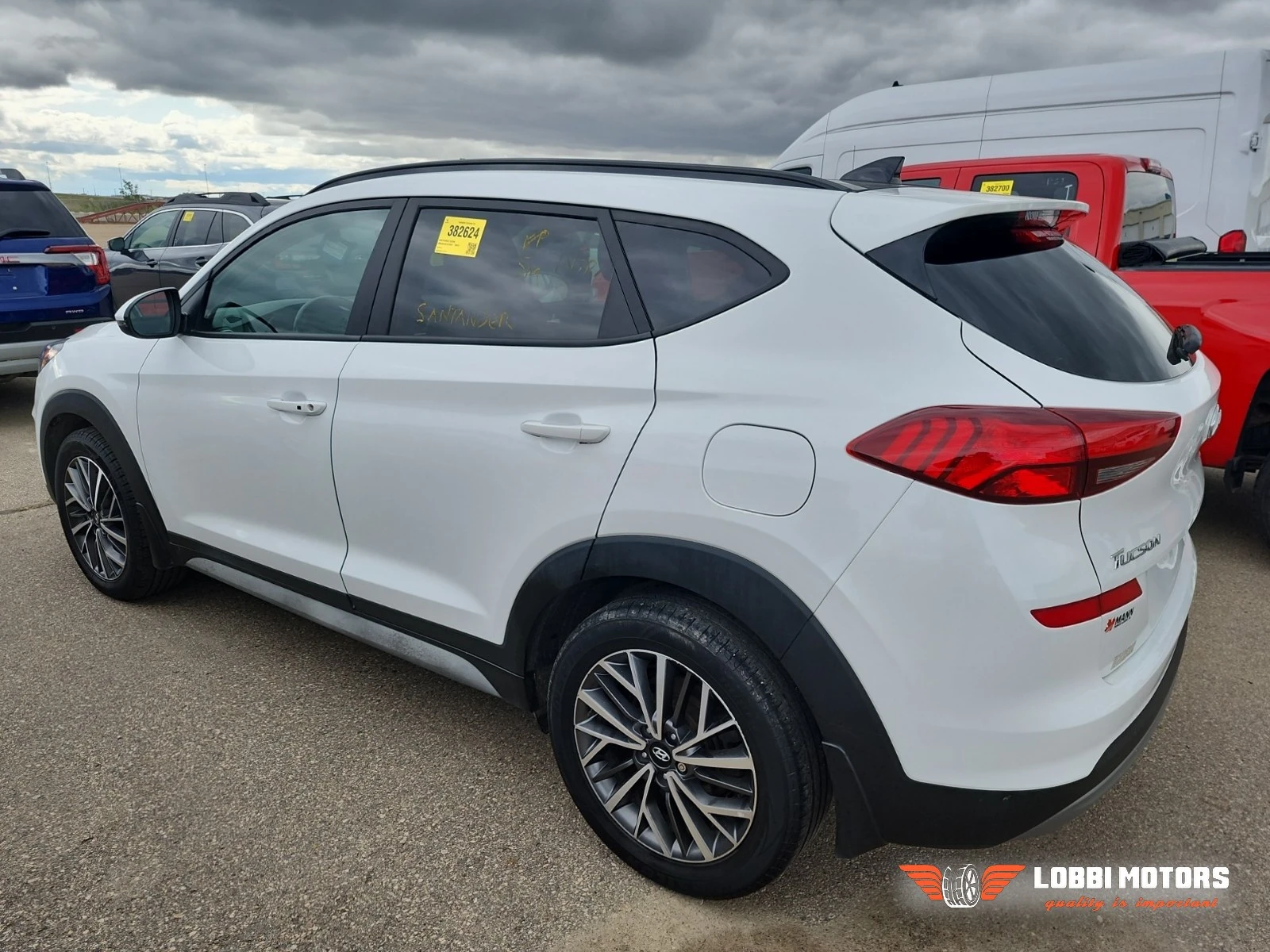 Hyundai Tucson, снимка 4 - Автомобили и джипове - 56199309