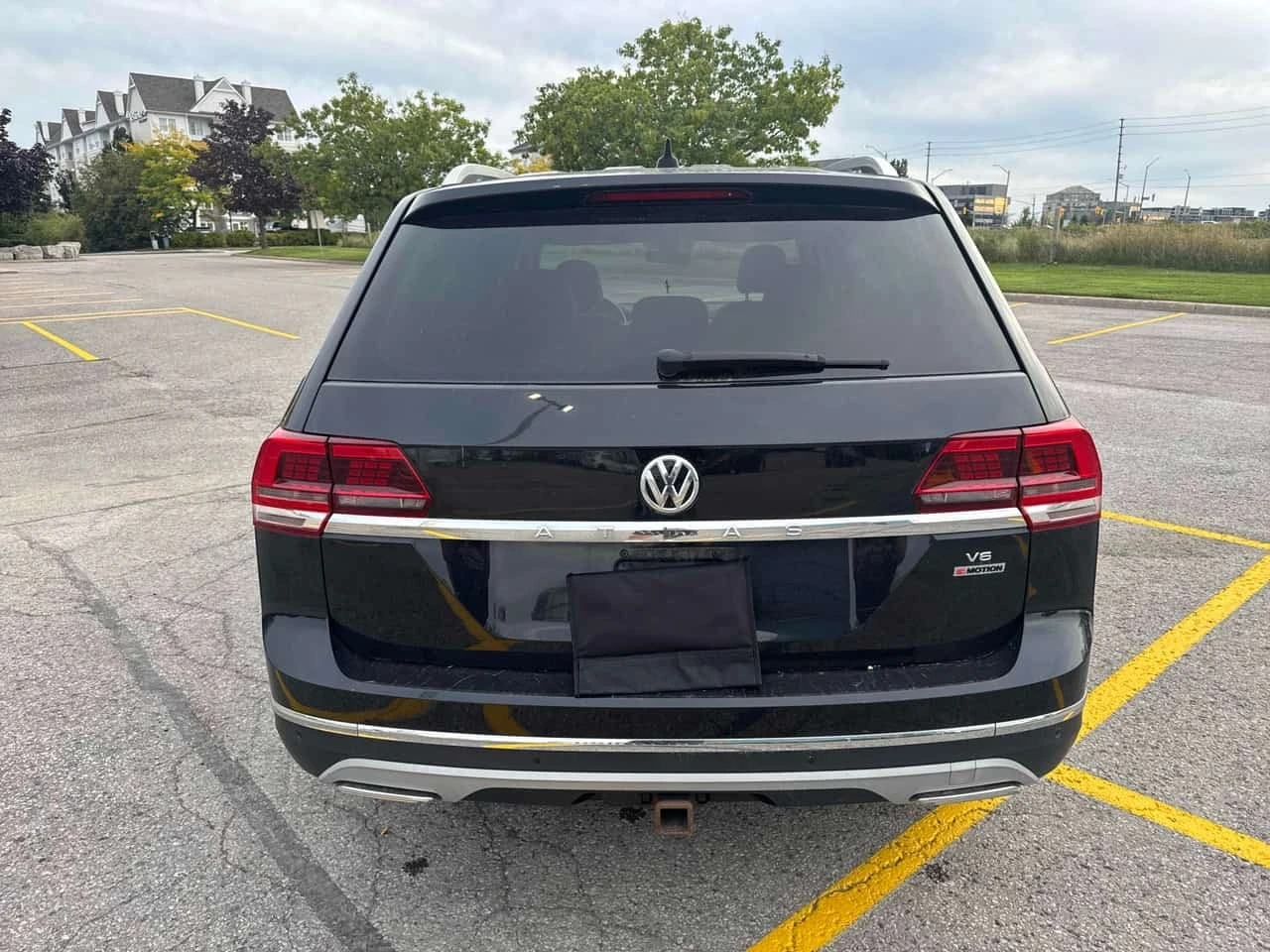 VW Atlas * Execline * CARFAX * Fender * ОБДУХВАНЕ * 360 * , снимка 4 - Автомобили и джипове - 56220335