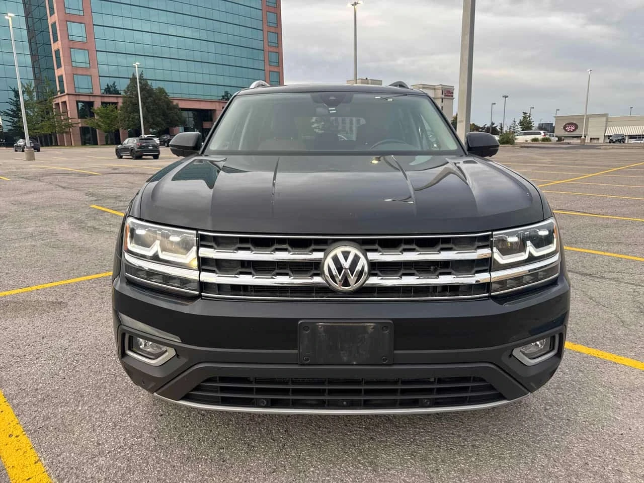 VW Atlas * Execline * CARFAX * Fender * ОБДУХВАНЕ * 360 * , снимка 6 - Автомобили и джипове - 56220335