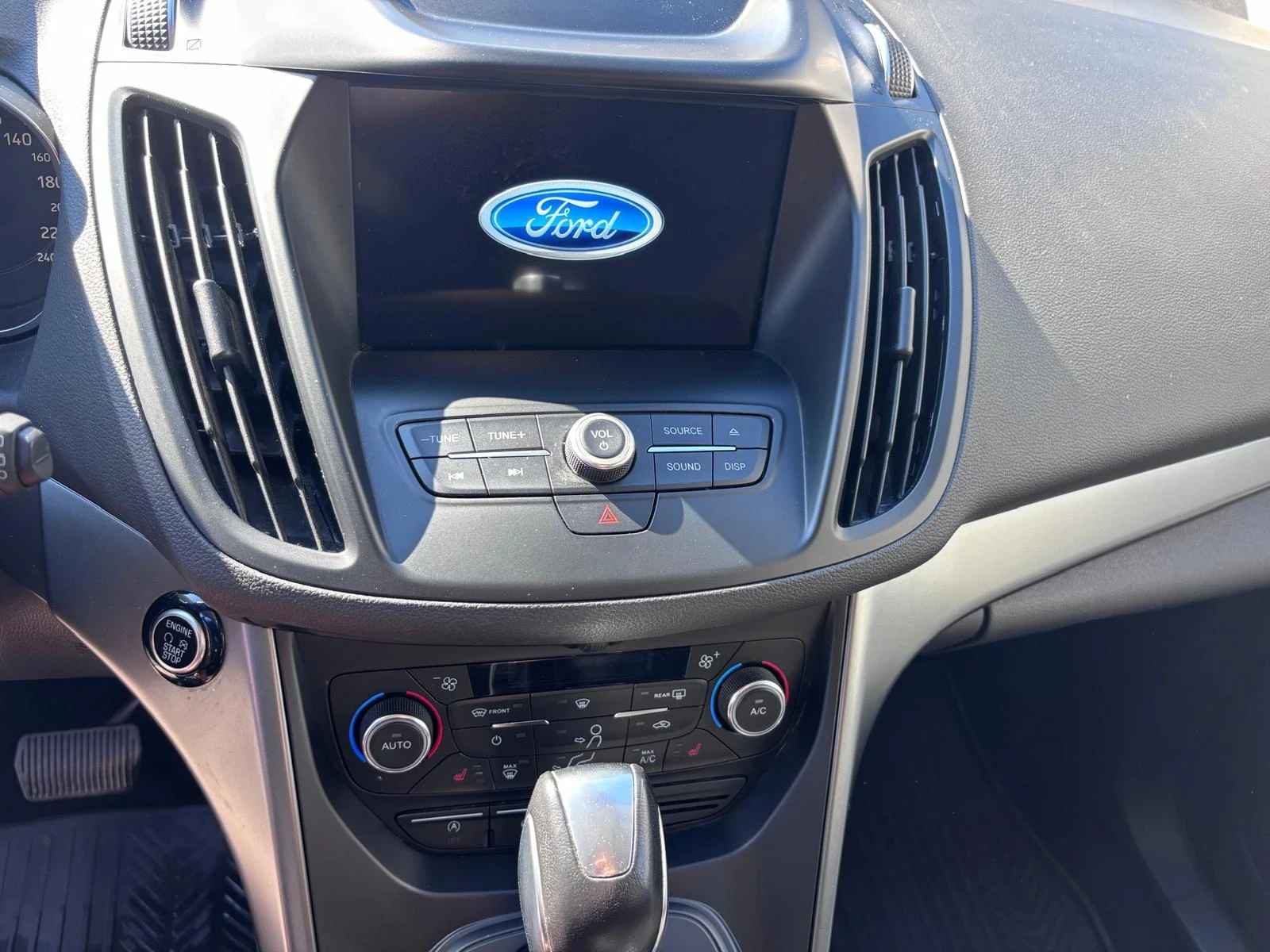 Ford Kuga, снимка 10 - Автомобили и джипове - 56242226