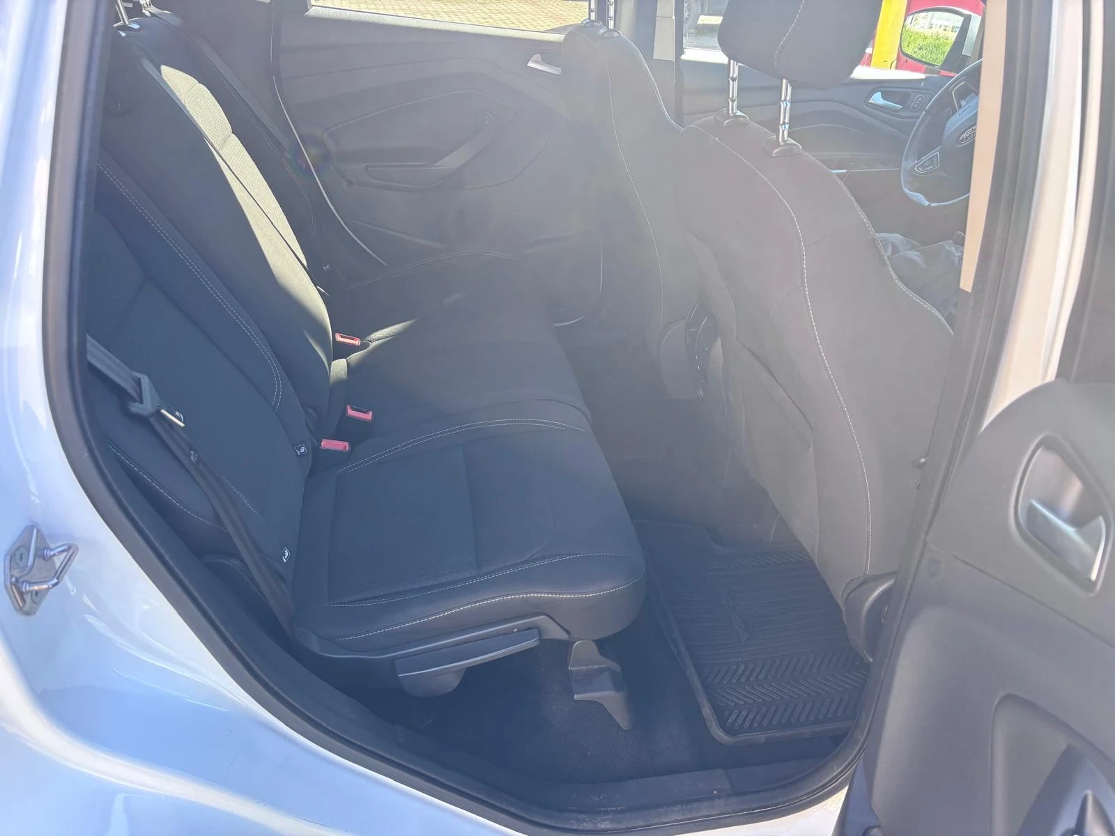 Ford Kuga, снимка 16 - Автомобили и джипове - 56242226