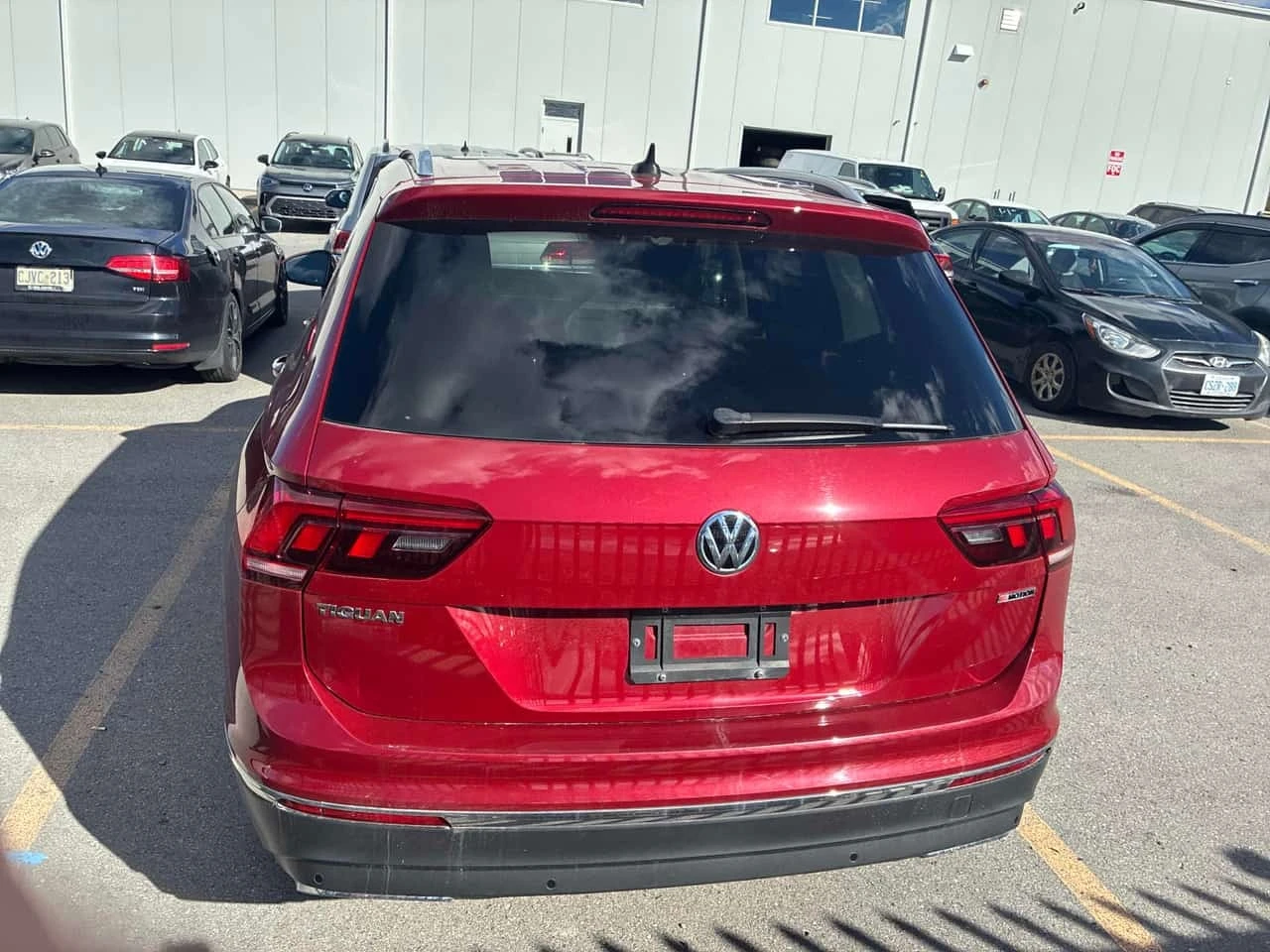 VW Tiguan * Highline * CARFAX * ����� �� ����������� | Mobile.bg � ����������� 4