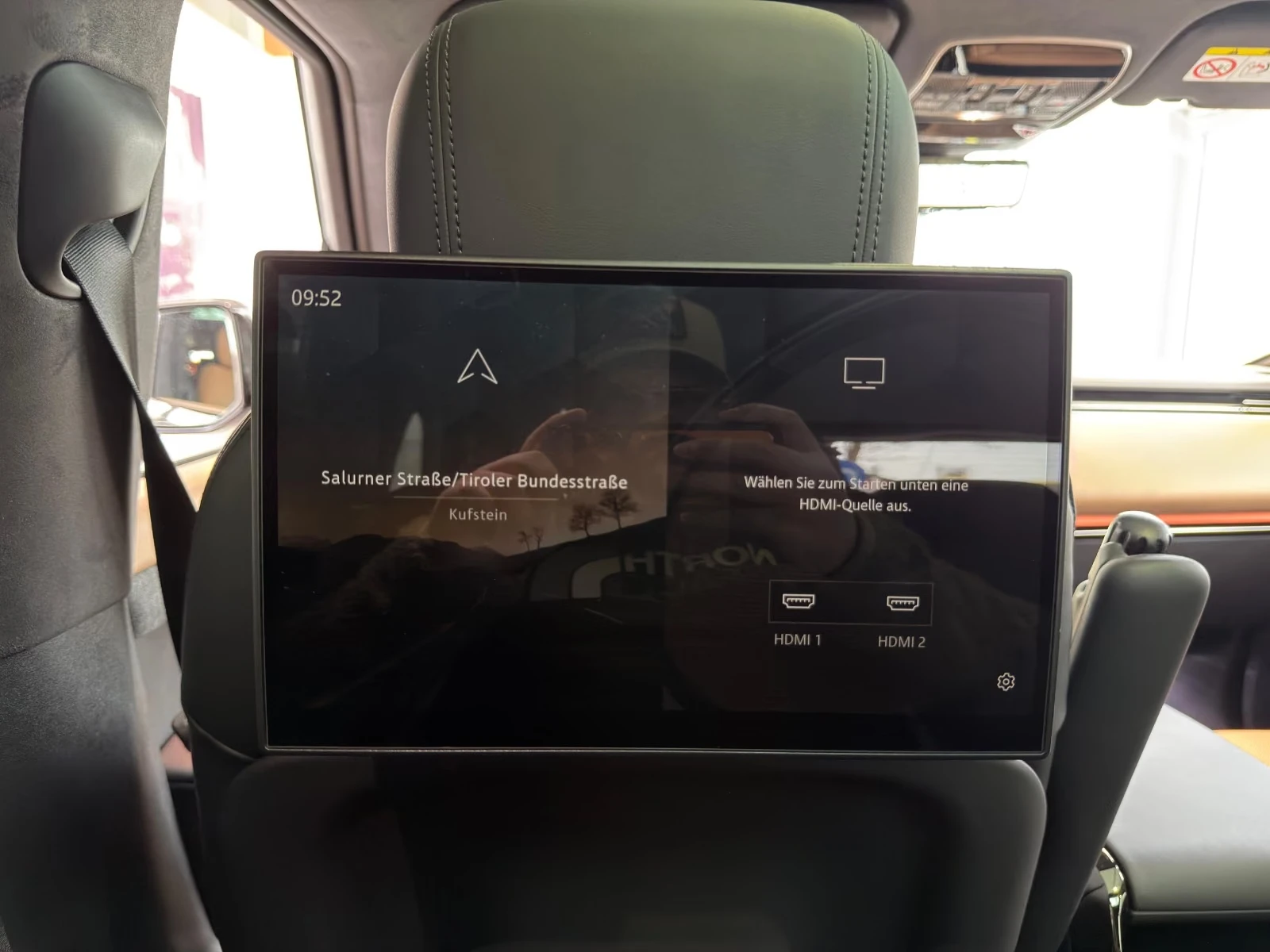 Land Rover Range Rover Sport P550e/AUTOBIOGRAPHY/SVO CARBON/SOFT CLOSE/23 INCH | Mobile.bg � ����������� 14