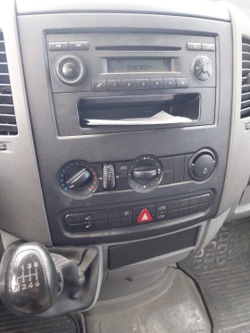 VW Crafter 2.5 TDI* 6 скорости, снимка 11