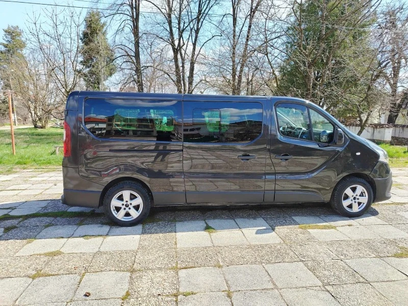 Renault Trafic, снимка 7 - Бусове и автобуси - 46871419