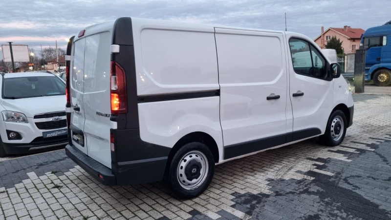 Renault Trafic 2.0dci ХЛАДИЛЕН* * ПЪЛНА ГАРАНЦИЯ!!!, снимка 3 - Бусове и автобуси - 52775820