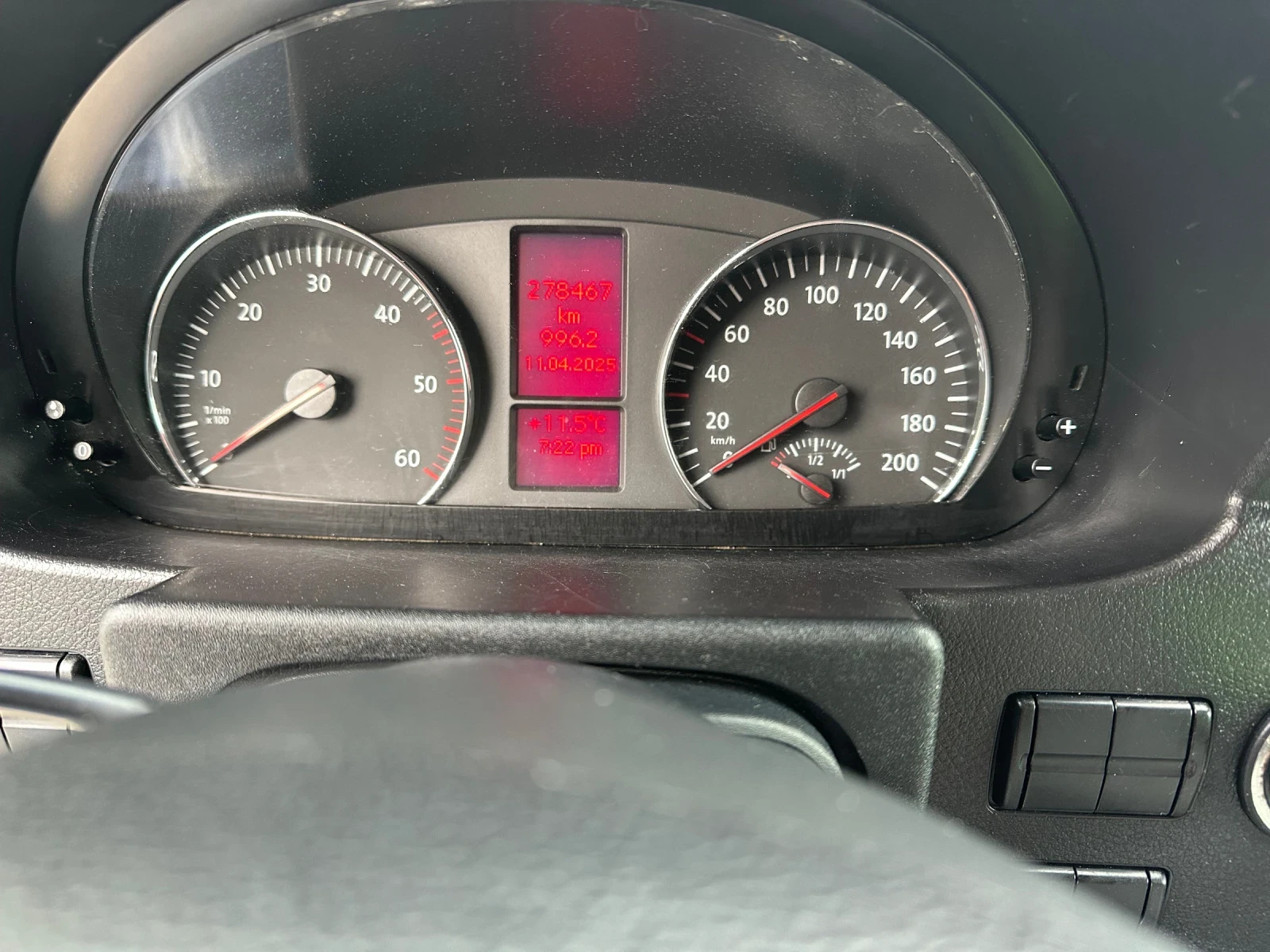 VW Crafter 2, 5TDI-102k.s.Товарен-Перфектен - изображение 10