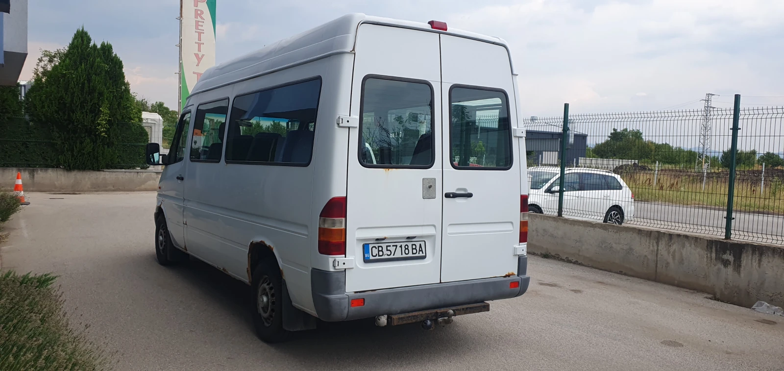 Mercedes-Benz Sprinter 313 Пътнически 8+ 1 - изображение 2