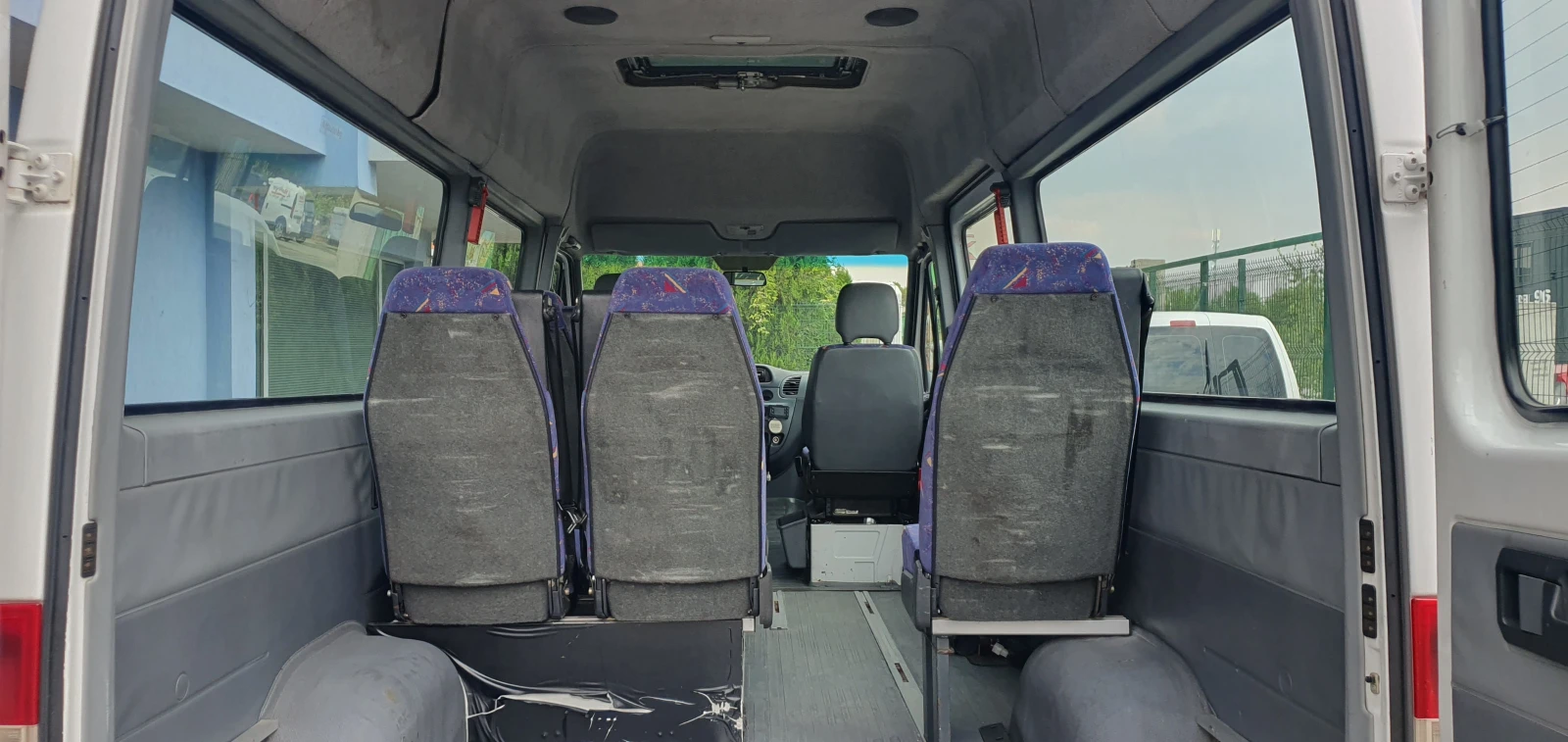 Mercedes-Benz Sprinter 313 Пътнически 8+ 1 - изображение 10