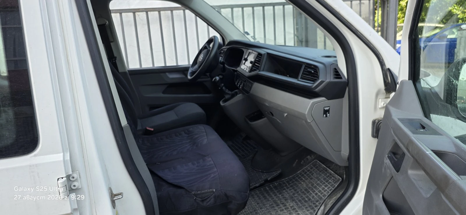 VW Transporter DC Truck L 4.2 m2 TDI, снимка 3 - Бусове и автобуси - 56594495