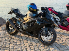 ������ Suzuki Gsxr