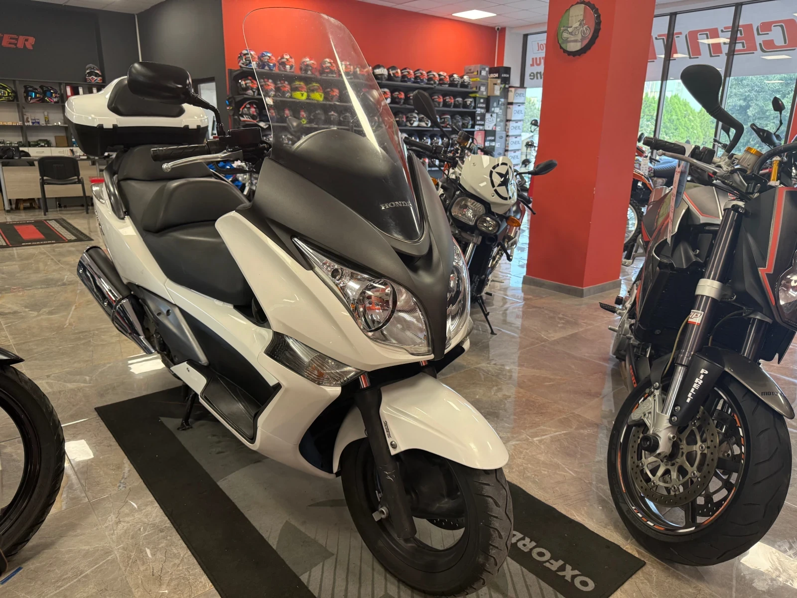 Honda Silver Wing 400I ABS - изображение 2