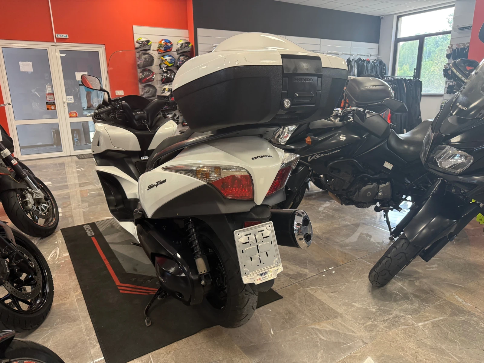 Honda Silver Wing 400I ABS - изображение 9