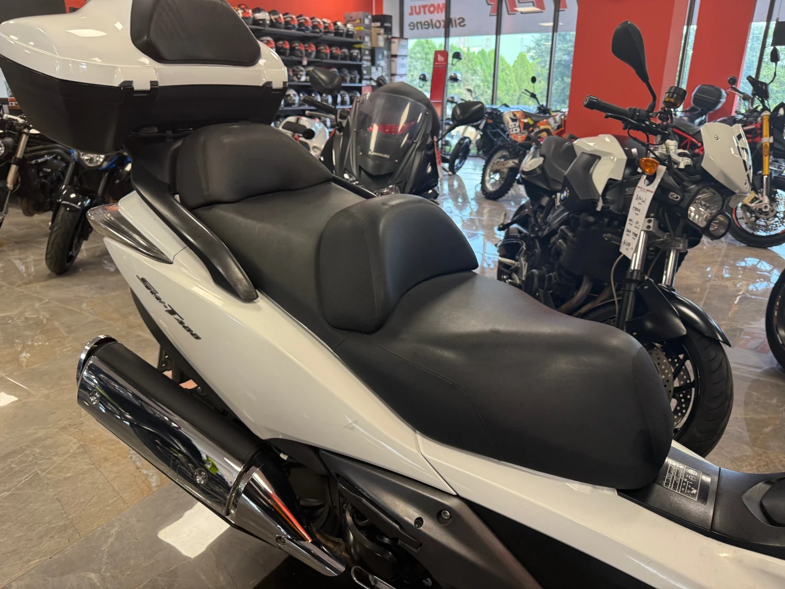 Honda Silver Wing 400I ABS - изображение 5