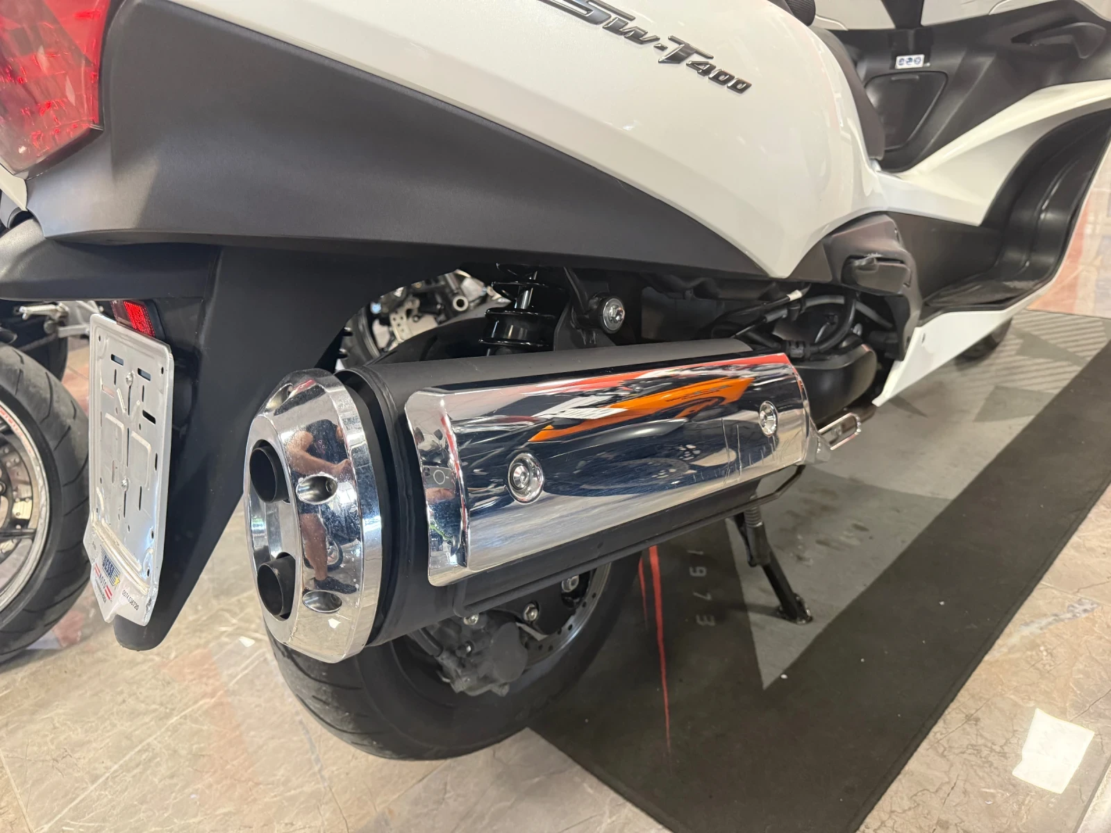 Honda Silver Wing 400I ABS - изображение 8