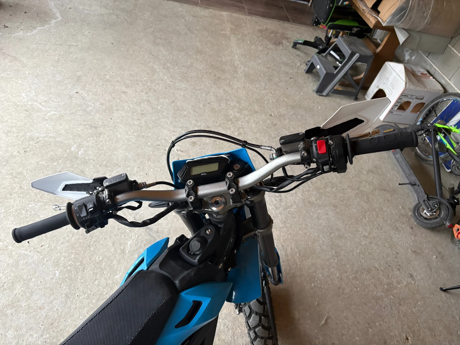 Surron Ultra Bee Пластмаси, снимка 5 - Мотоциклети и мототехника - 53754145