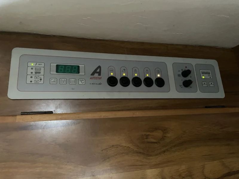 Кемпер Autostar Mercedes , снимка 7 - Каравани и кемпери - 52828269