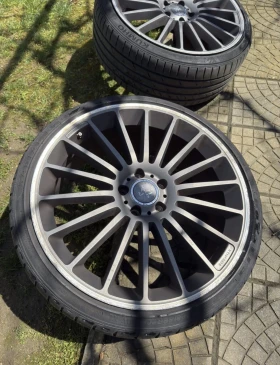 Гуми с джанти Kumho 225/35R20, снимка 3