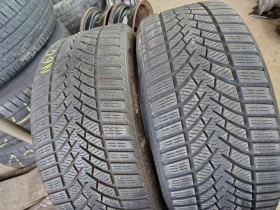 Гуми Зимни 225/40R18, снимка 1 - Гуми и джанти - 49421046