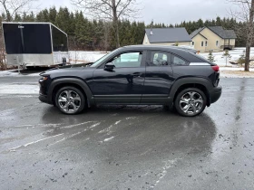 Mazda MX-30 GT * * CARFAX * * АВТО КРЕДИТ * * , снимка 3