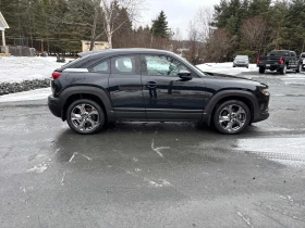 Mazda MX-30 GT * * CARFAX * * АВТО КРЕДИТ * * , снимка 4