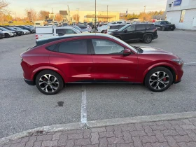 Ford Mustang Mach-E * Premium * CARFAX * БЕЗ ПЪРВОНАЧАЛНА ВНОСКА, снимка 3