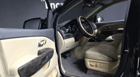 Kia Carnival HIGH LIMOUSINE/CUSTOM INTERIOR/ ULTRA LUXURY, снимка 11