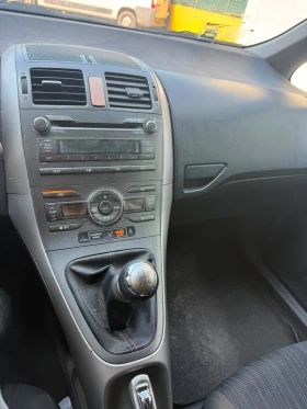 Toyota Auris 110000km..!!! 1.6 бенз..!!, снимка 10